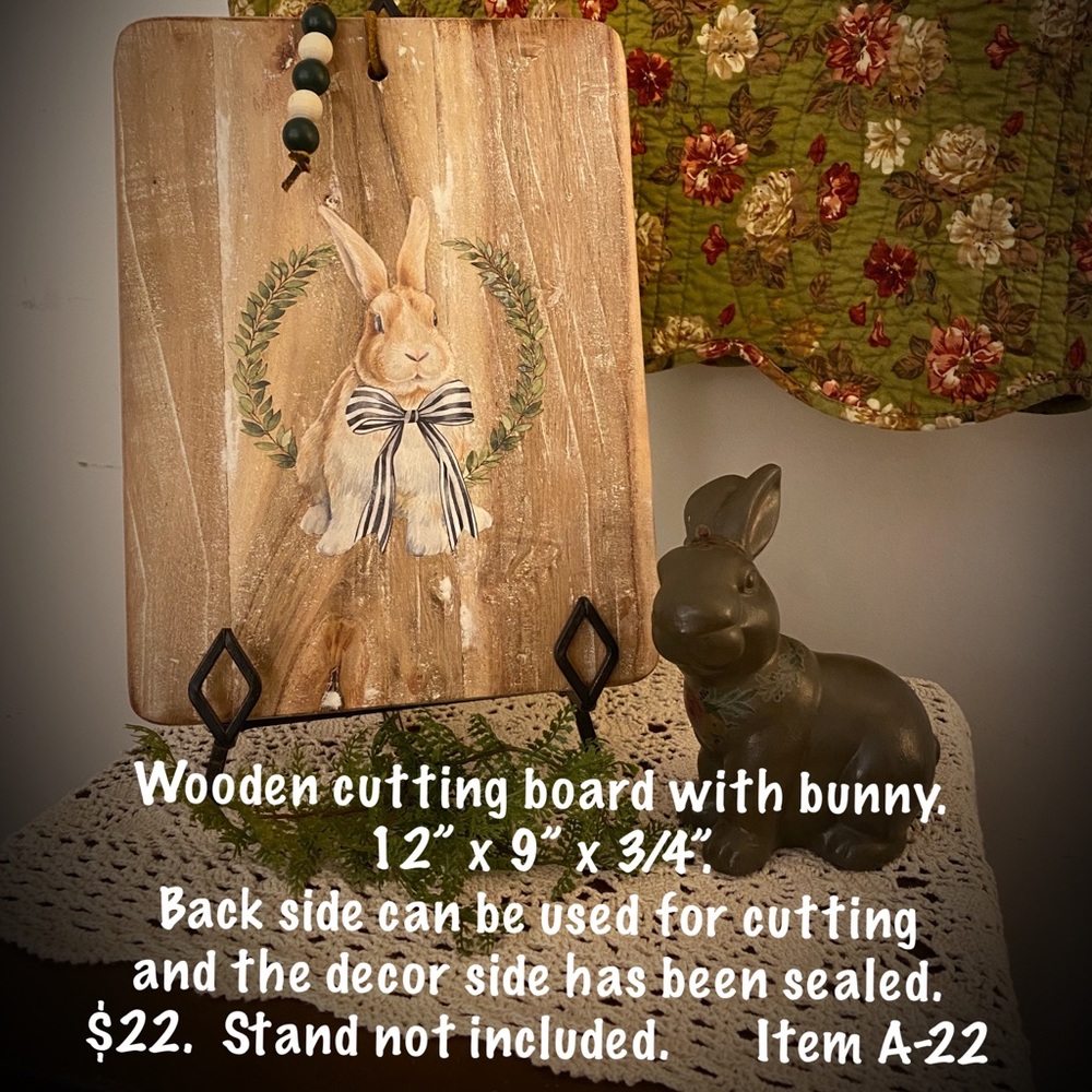 Wood cutting board. Up cycled for use and decor.